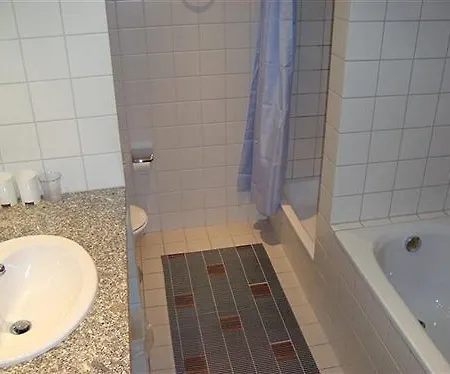 Engel 3*